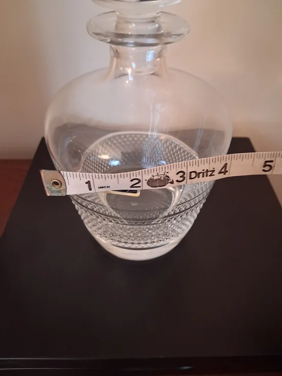 Style Prestige Cut Glass Decanter - Clear - Picture 4 of 7